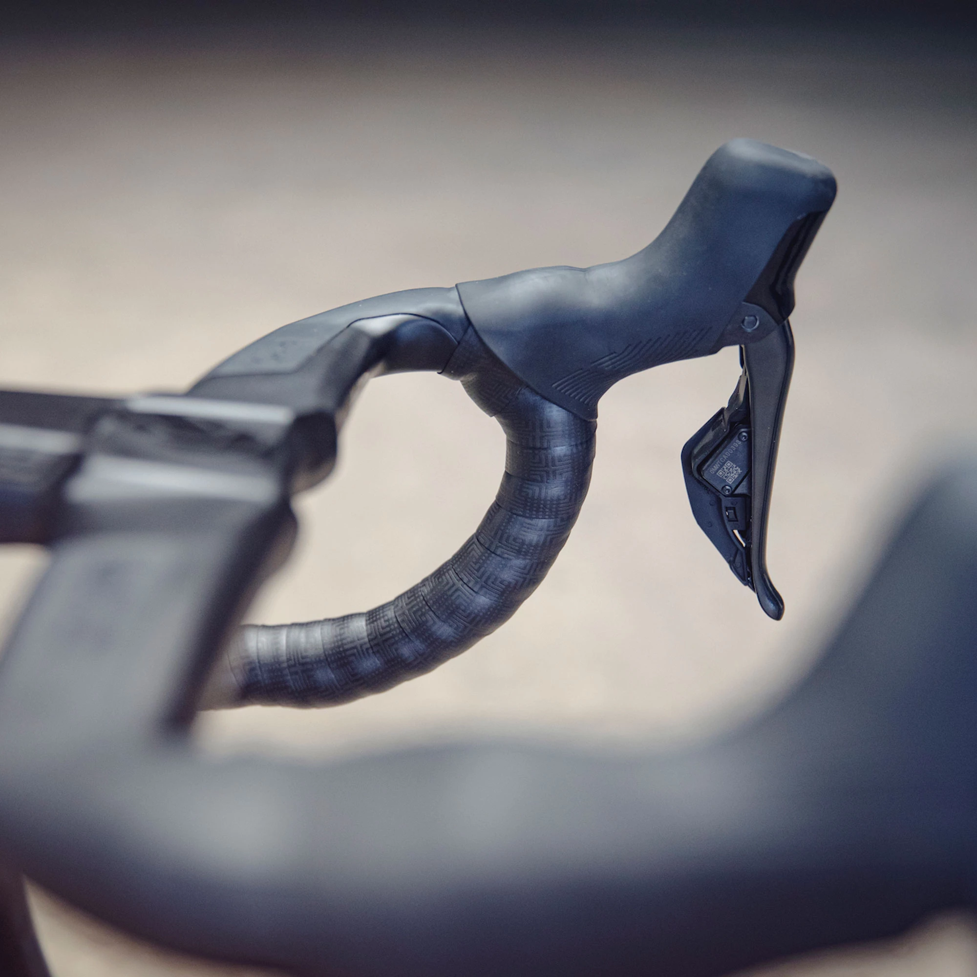 Shimano Dura-Ace R9270 Hydraulic Disc Di2 Left Rear Lever & Caliper 4 Shimano Dura-Ace R9270 Hydraulic Disc Di2 Left Rear Lever & Caliper - Image 3