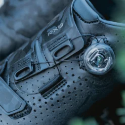 Shimano RX8 SPD Gravel Cycling Shoes -Shimano Shop Shimano RX8 SPD Gravel Cycling Shoes 1