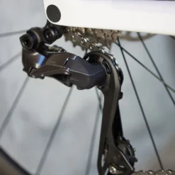 Shimano Ultegra R8150 Di2 12-Speed Rear Derailleur -Shimano Shop Shimano Ultegra R8150 Di2 12 Speed Rear Derailleur Black 3